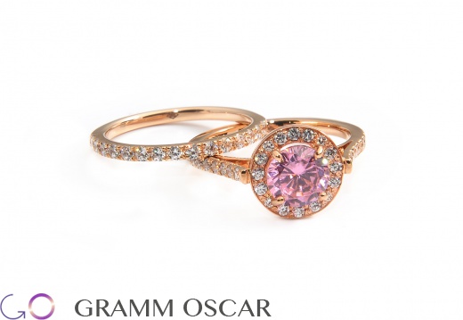 Кольца с розовым сапфиром и бриллиантами