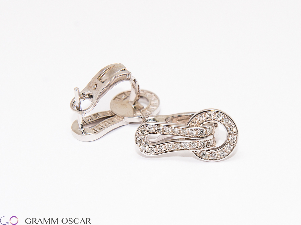 Сережки у стилі CARTIER
