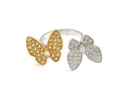 Перстень у стилі Van Cleef & Arpels.