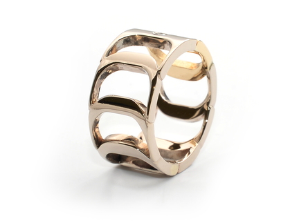 Перстень у стилі DAMIANI.