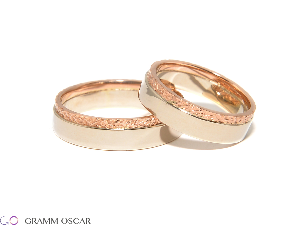 Обручки зі жовтого золота