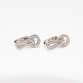 Сережки у стилі CARTIER