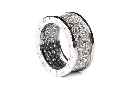 **Обручка у стилі BVLGARI**