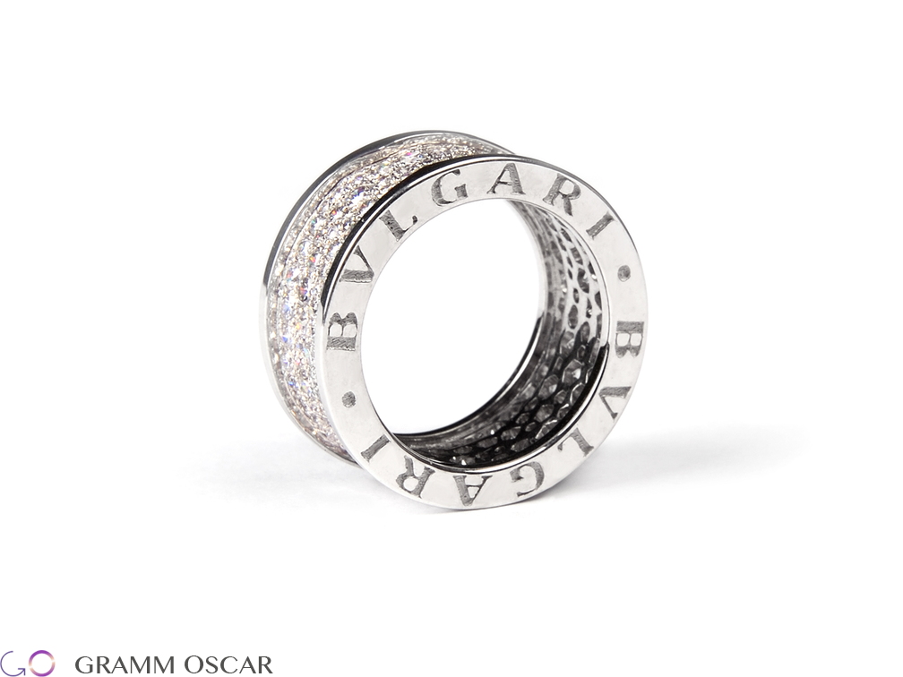 Обручальное кольцо в стиле BVLGARI